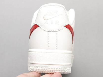 MO - AF1 retro white red low top