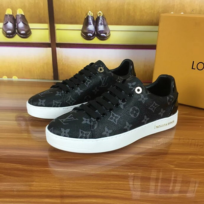 MO - Top Quality Luv Sneaker 047