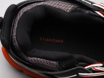 MO - Bla Track Black Red Sneaker