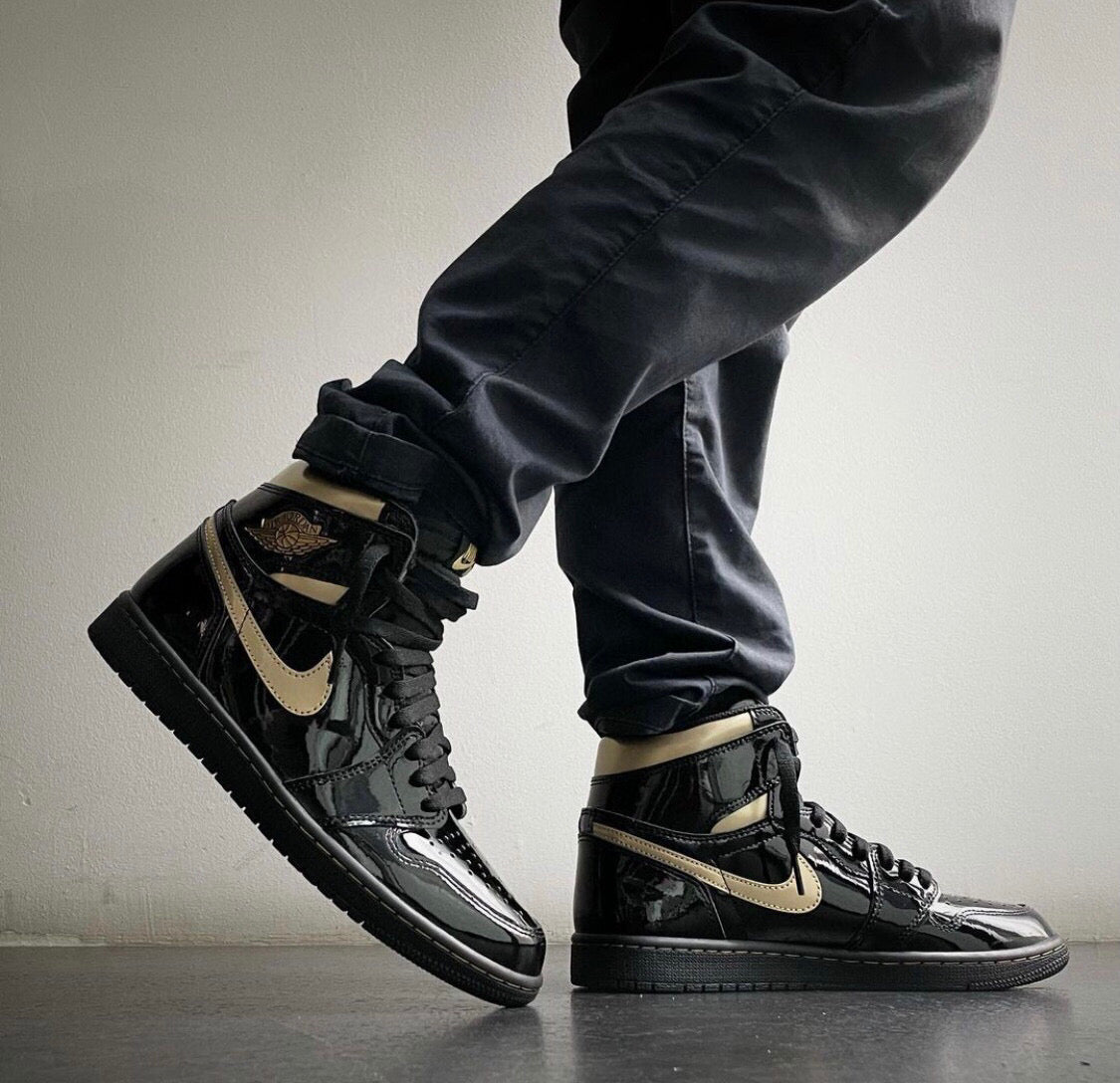 MO - AJ1 High Black Gold