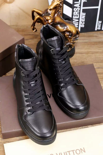 MO - LUV HIgh Top Black Sneaker