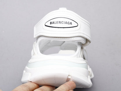 MO - Bla Track Sandals White Sneaker