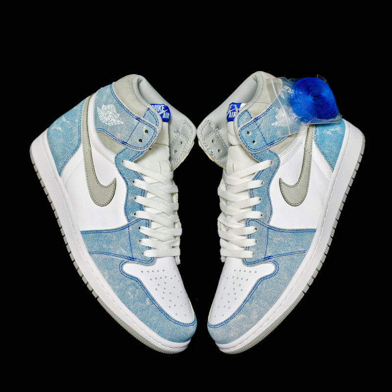 MO - AJ1 High Washed Blue