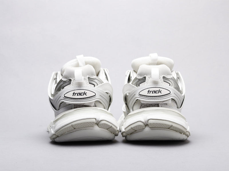 MO - Bla Track Three Generations White Sneaker