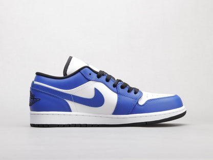 MO - AJ1 white blue lightning