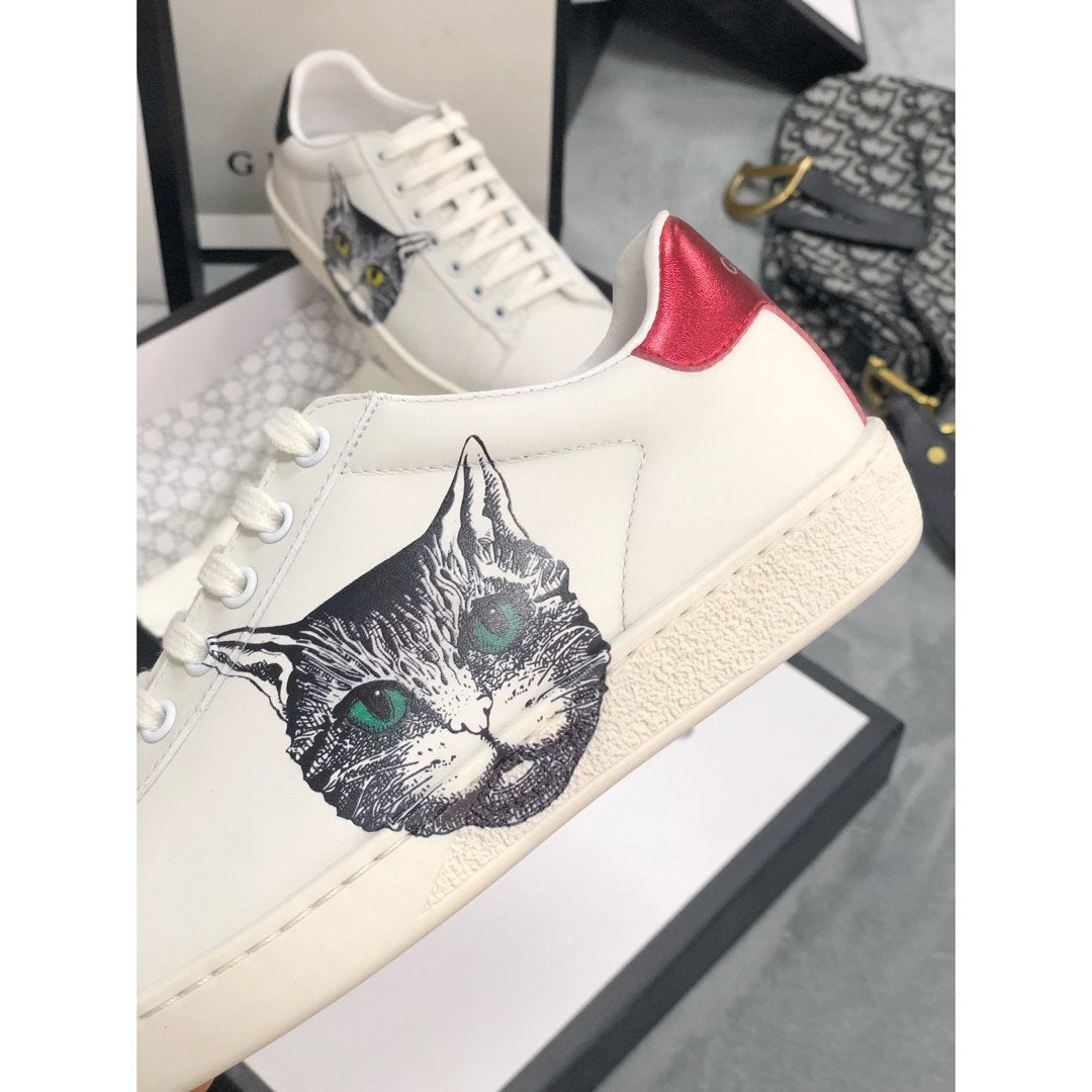 MO-GCI  Ace Mystic Cat  Sneaker 097