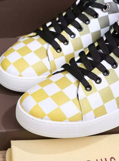 MO - LUV Black And Yellow Sneaker