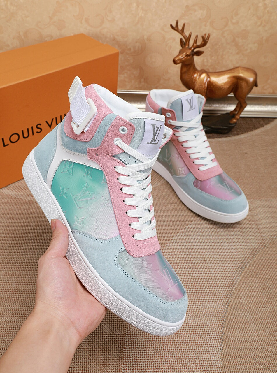 MO - LUV High Top Sneaker