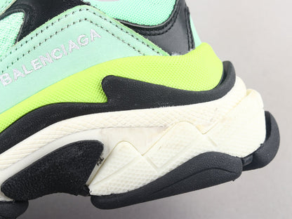 MO - Bla Triple S Yellow Green Sneaker