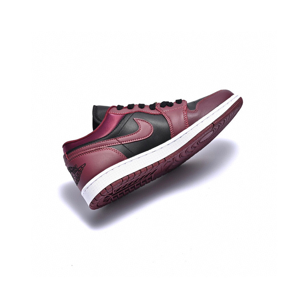 MO - AJ1 low wine red metal wings