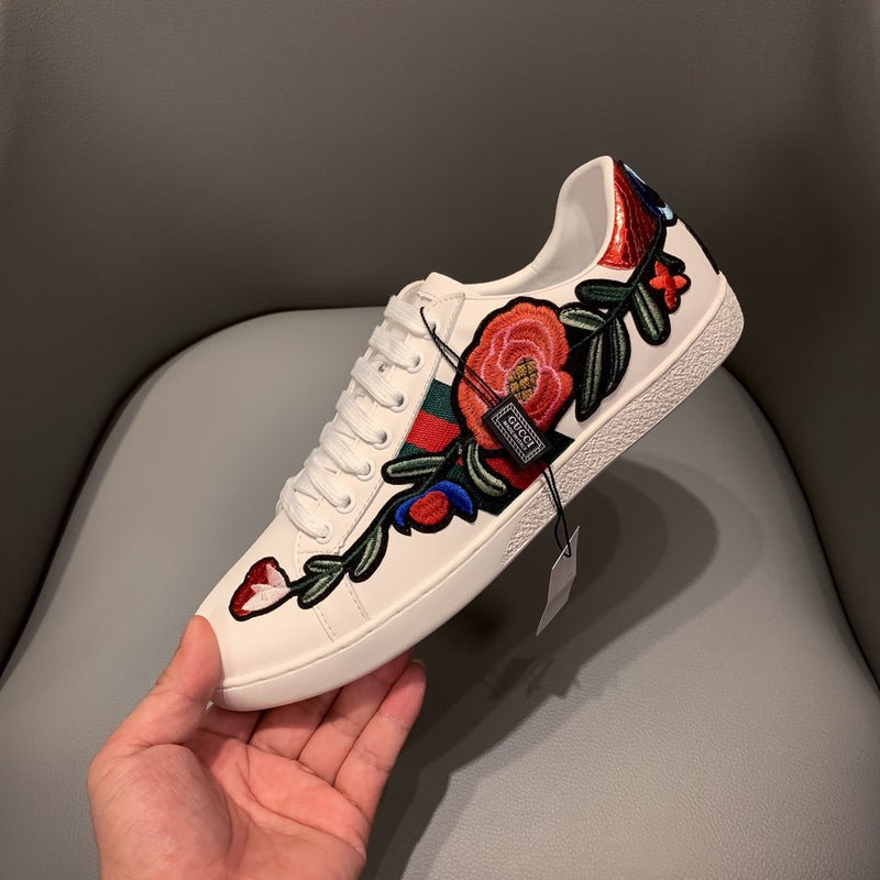 MO-GCI  Wmns Ace Embroidered 'Floral'  SNEAKER 121