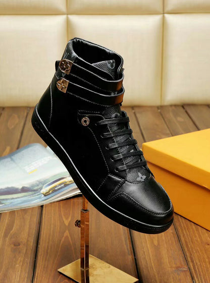 MO - LUV HIgh Top Black Sneaker