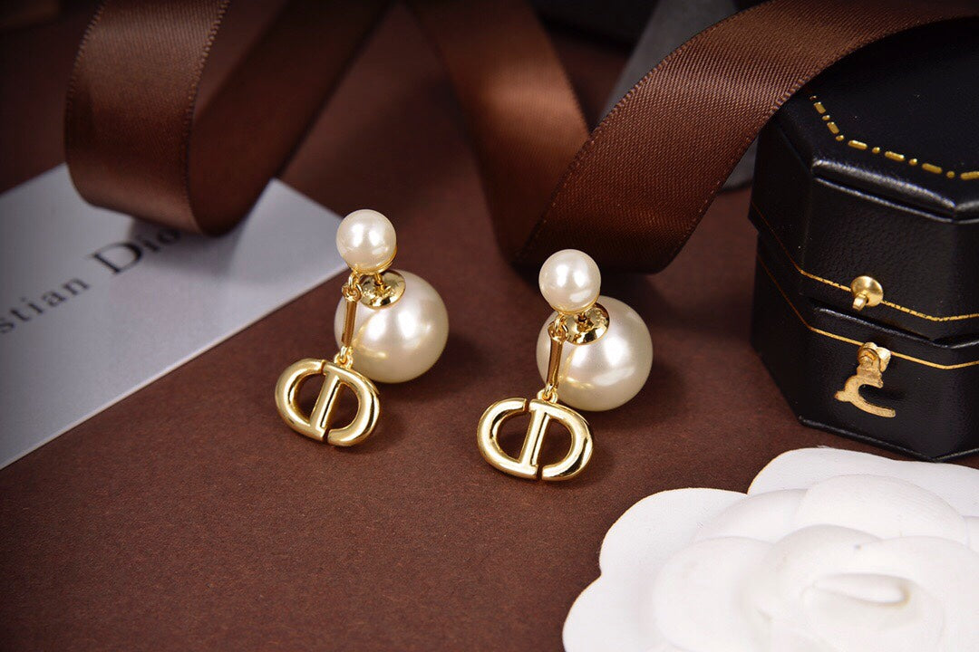 Top Quality Earring Dir 017