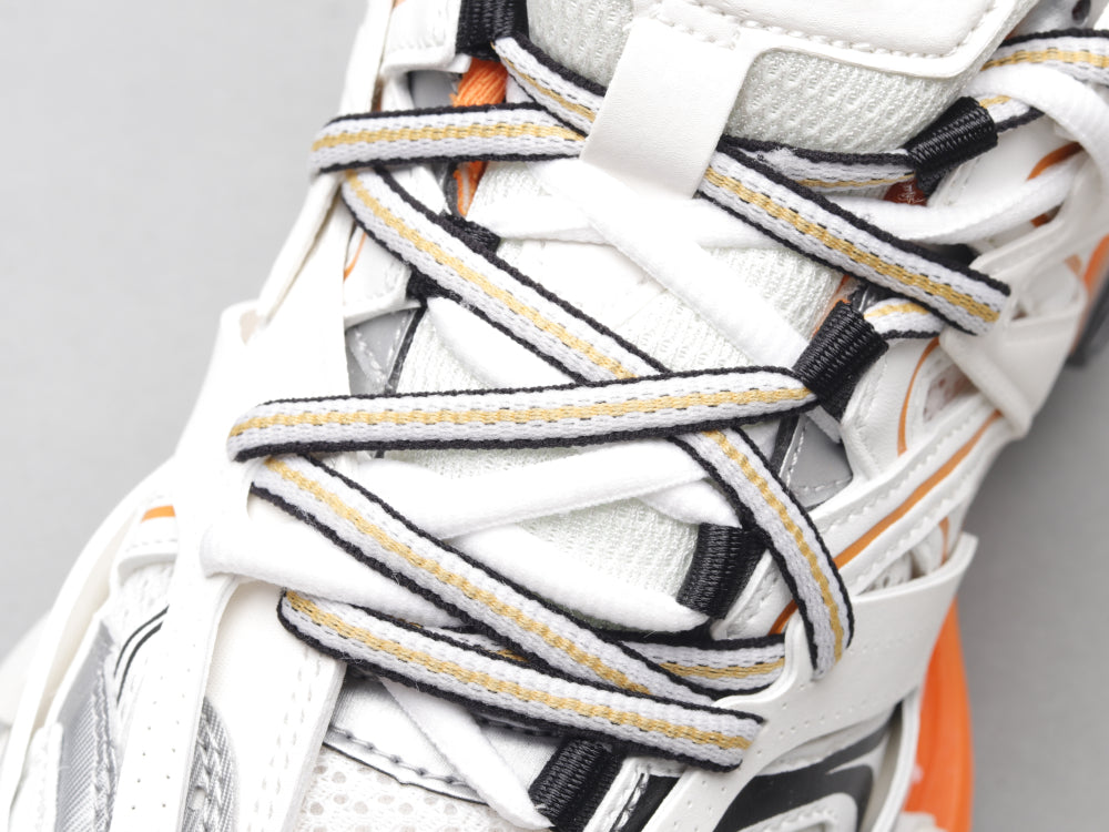 MO - Bla Track Orange White Sneaker