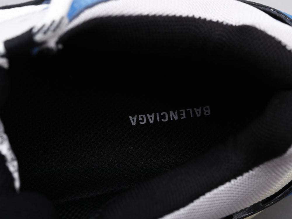 MO - Bla Triple S Black And White Blue Sneaker