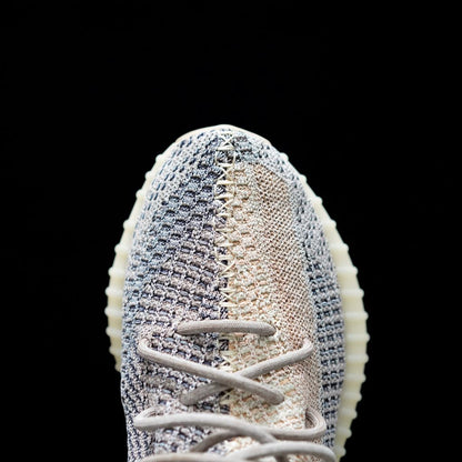 MO - Yzy 350 V2 Ash Pearl Sneaker